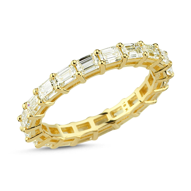 
            
                Load image into Gallery viewer, 18Kt gold and emerald cut diamond eternity wedding band
            
        