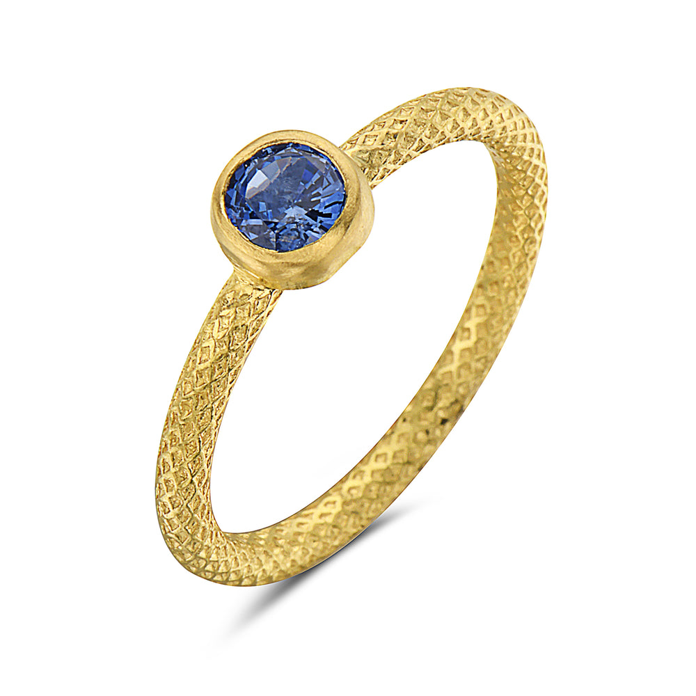 
            
                Load image into Gallery viewer, 24Kt gold and blue sapphire ring
            
        